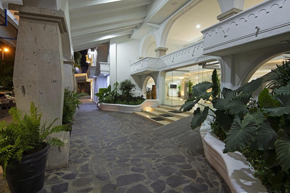 Hotel Fiesta Mexicana Manzanillo Luaran gambar